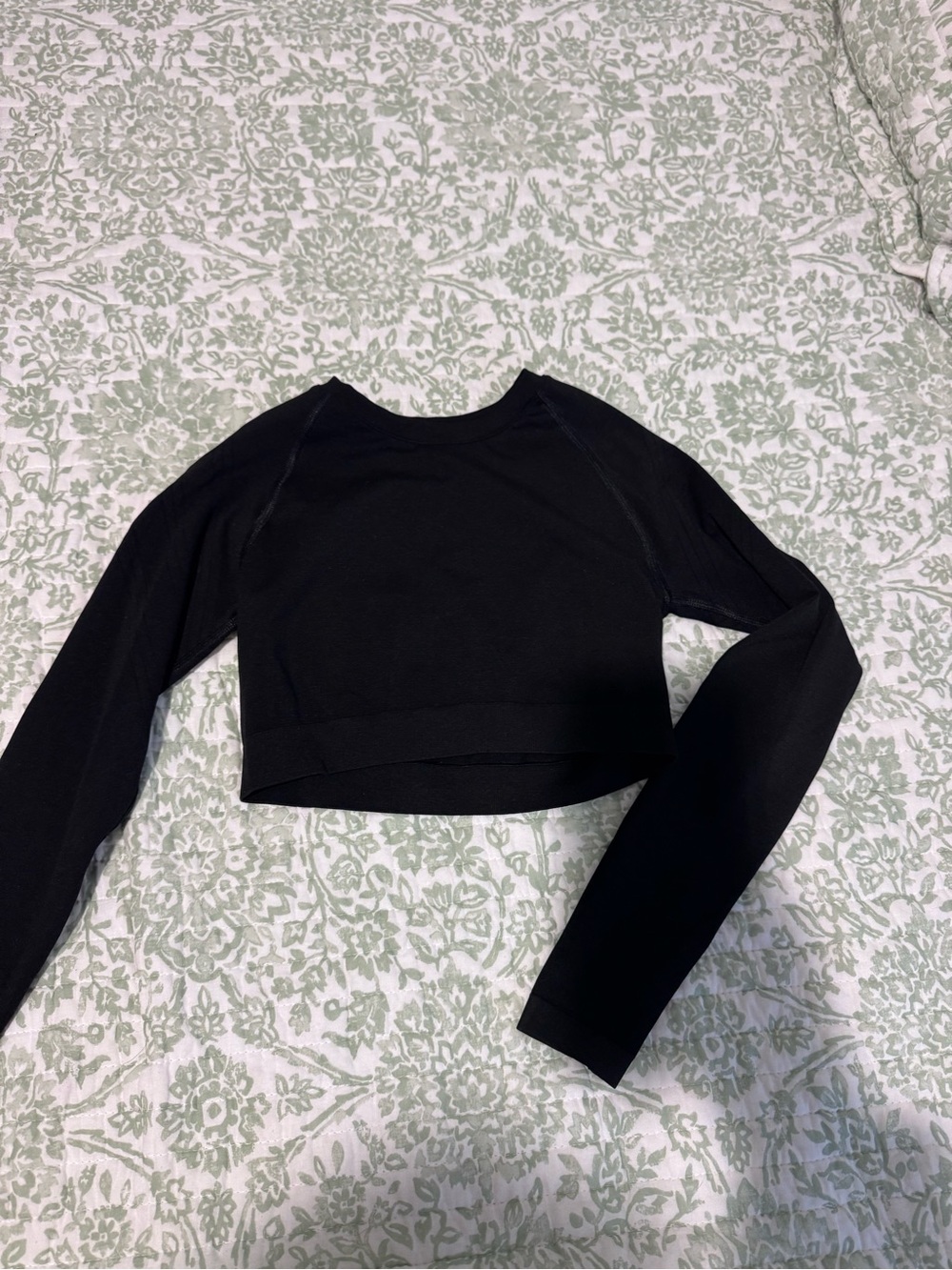 YoungLA Black Long-Sleeve Crop Top